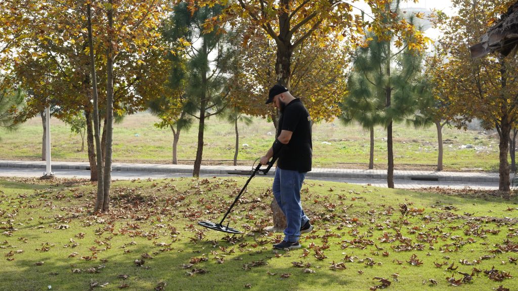 Can You Find Keys with a Metal Detector?