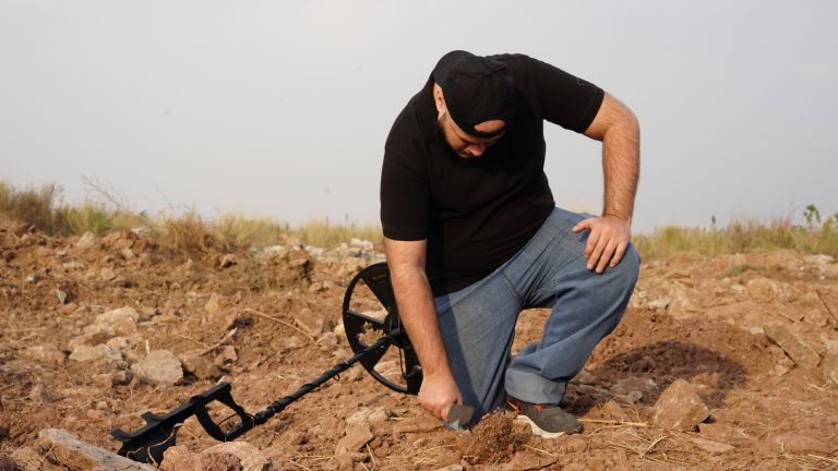 Metal Detector Sensitivity Settings A Comprehensive Guide